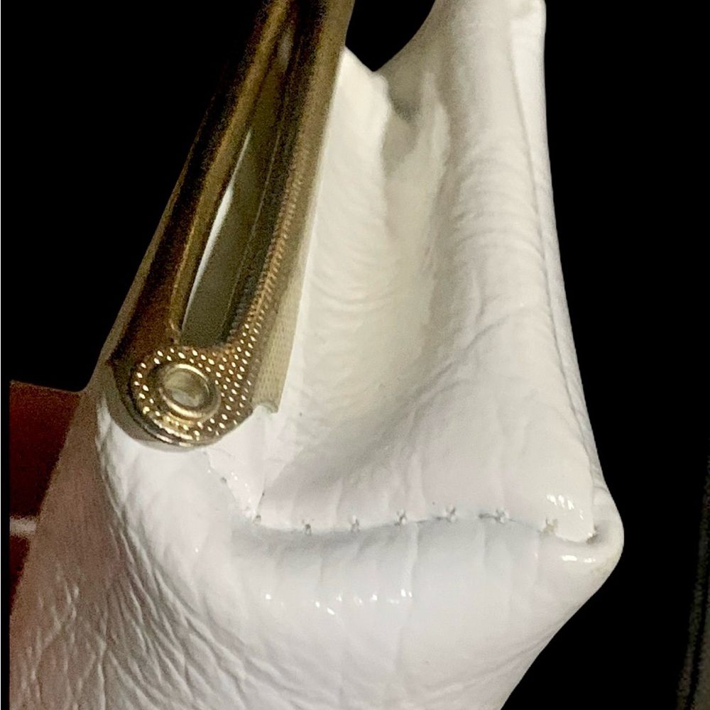 Vintage Made in Hong Kong White Clutch w/ Metal Gold Tone Trim - Picture 8 of 12